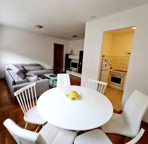 Nada Lejlighed Split