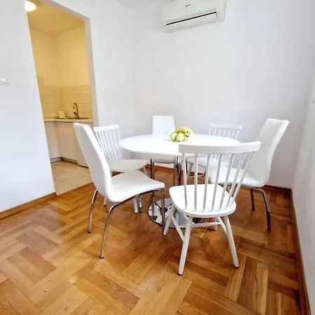 Nada Apartment